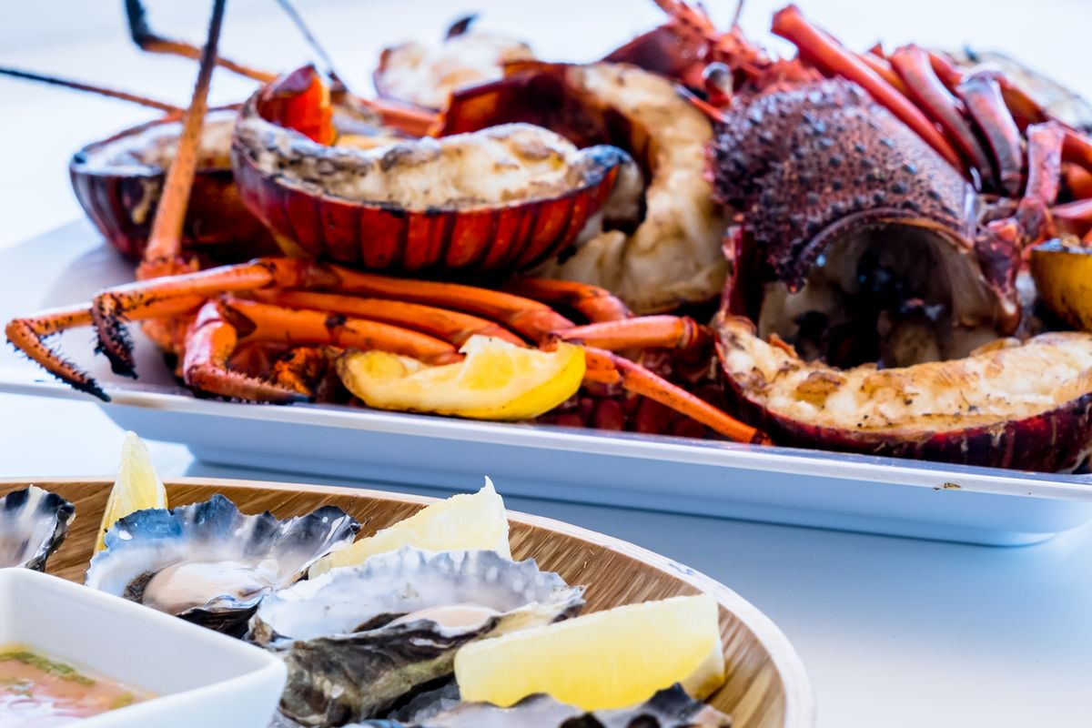 Illustrative Seafood food photo; not a photo of Golden Seafood