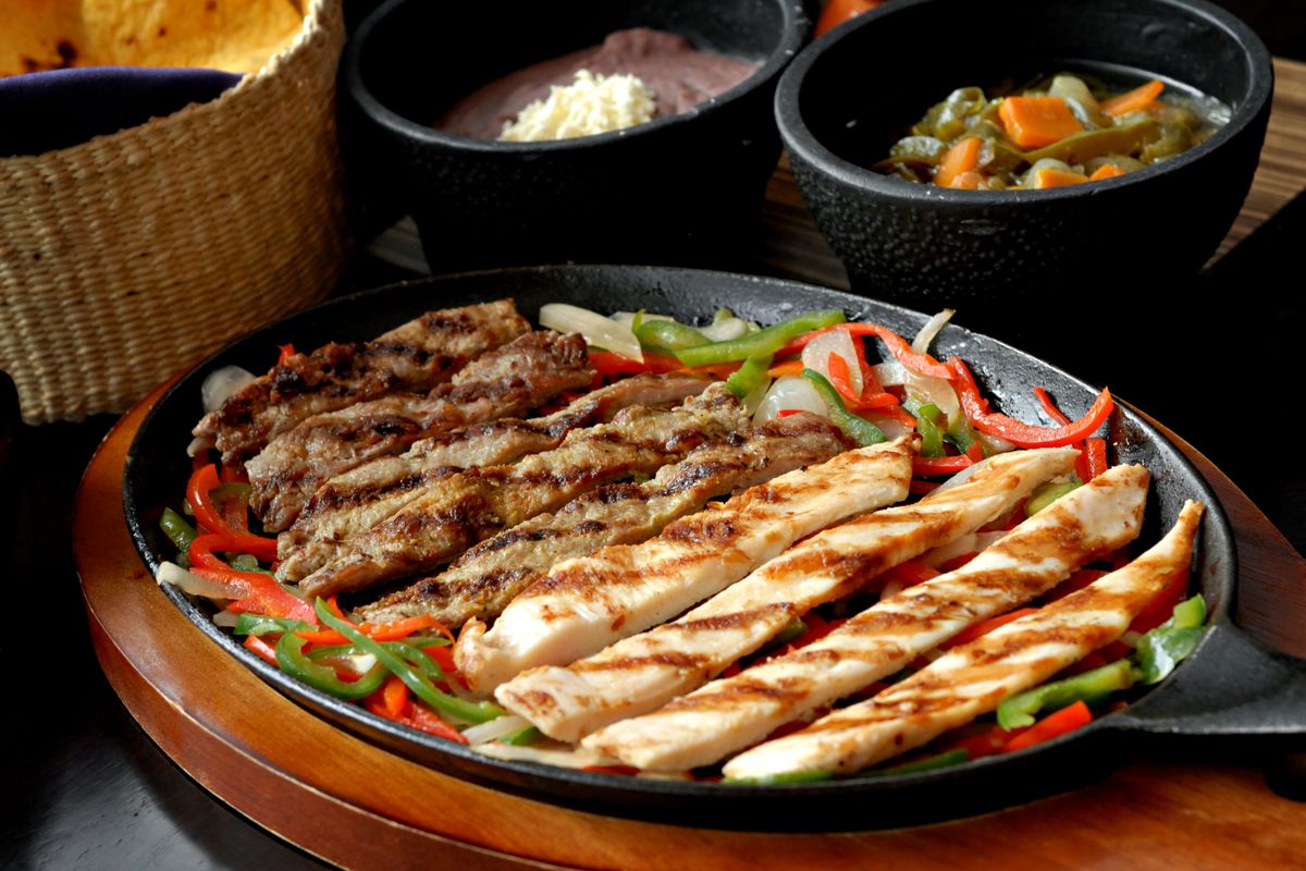 Illustrative Tex-Mex food photo; not a photo of La Machaka Tex-Mex